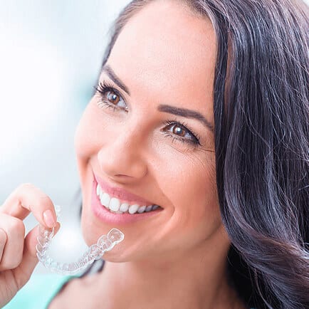 img-How-Does-Invisalign-Treatment-Work