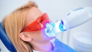 Teeth Whitening in Blackwell
